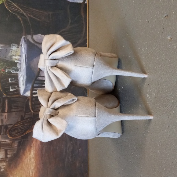 Jolimall Cream Colored,Bow-Tye Back, Adjustable Ankle Strap, Pointed Toe Heels - Picture 14 of 14